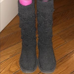 Ugg Classic Argyle Gray Knit Boots - 6